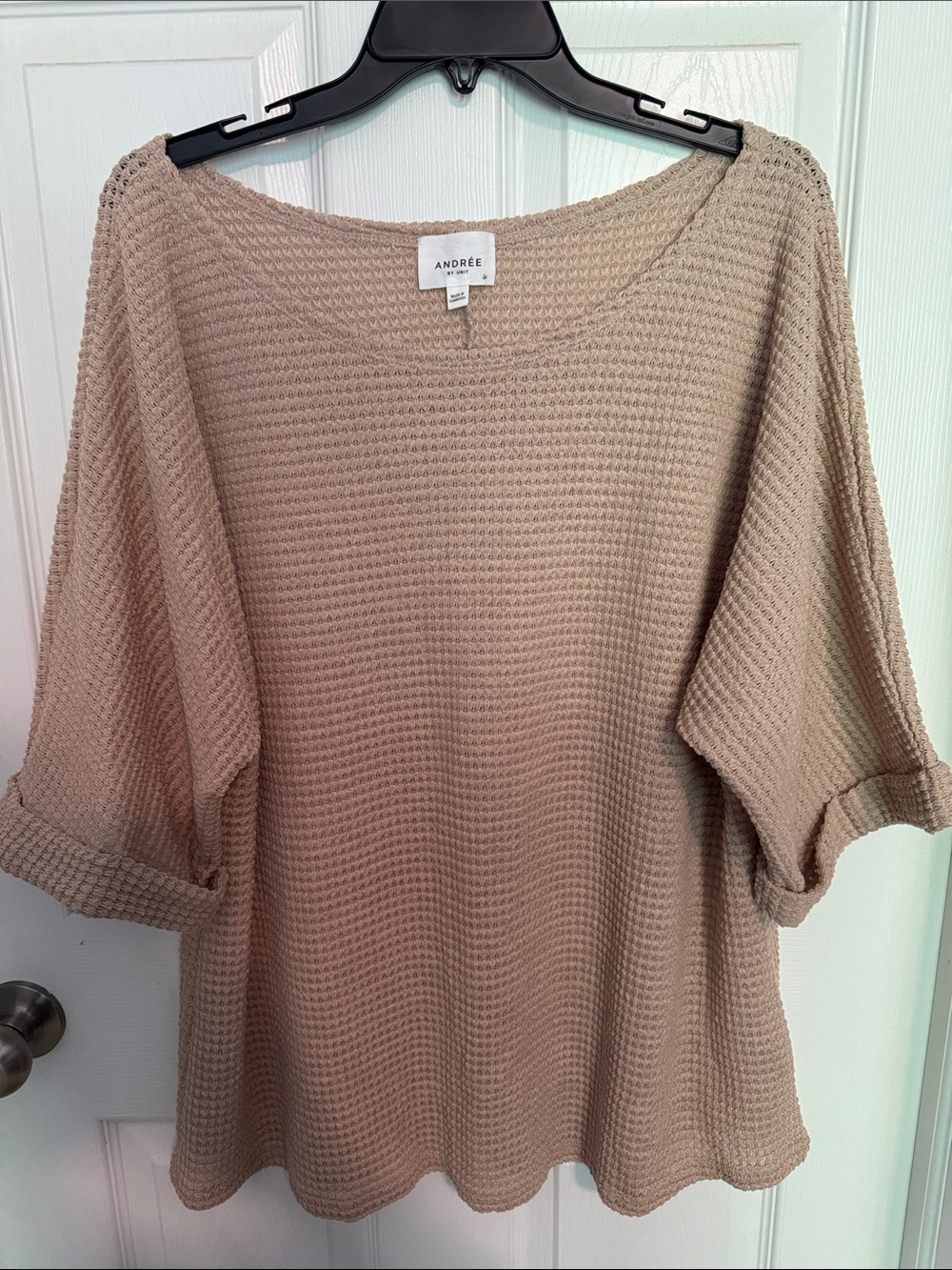 NWOT ANDREE BY UNIT Waffle Knit Top